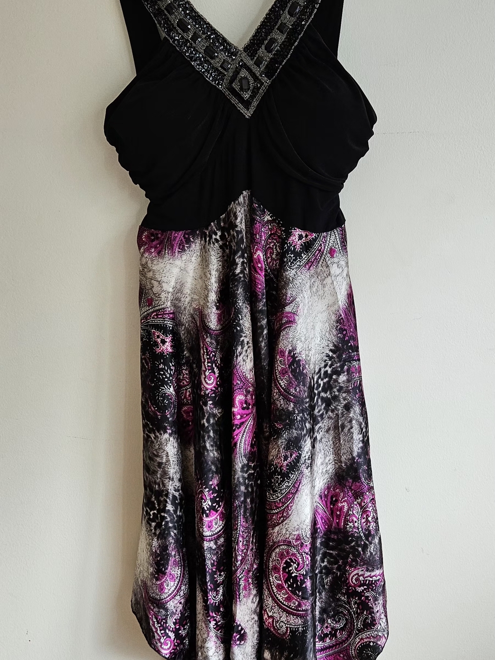 Black & Pink Paisley Asymmetrical Handkerchief Hem Dress - Picture 2 of 14